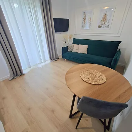 Slow Apartament Jastrzębia Góra