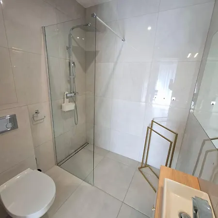 Slow Apartament *
